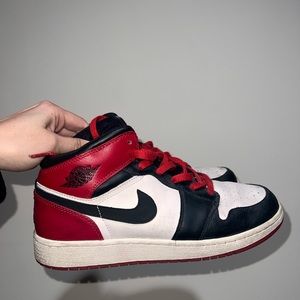 Jordan 1 Retro Old Love